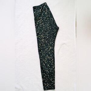 Green and Gold Speckled Sleeve